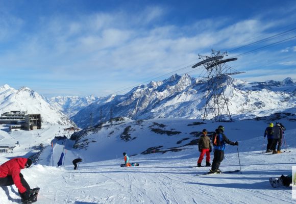 Why You Should Skip the American Rockies and Ski the European Alps!