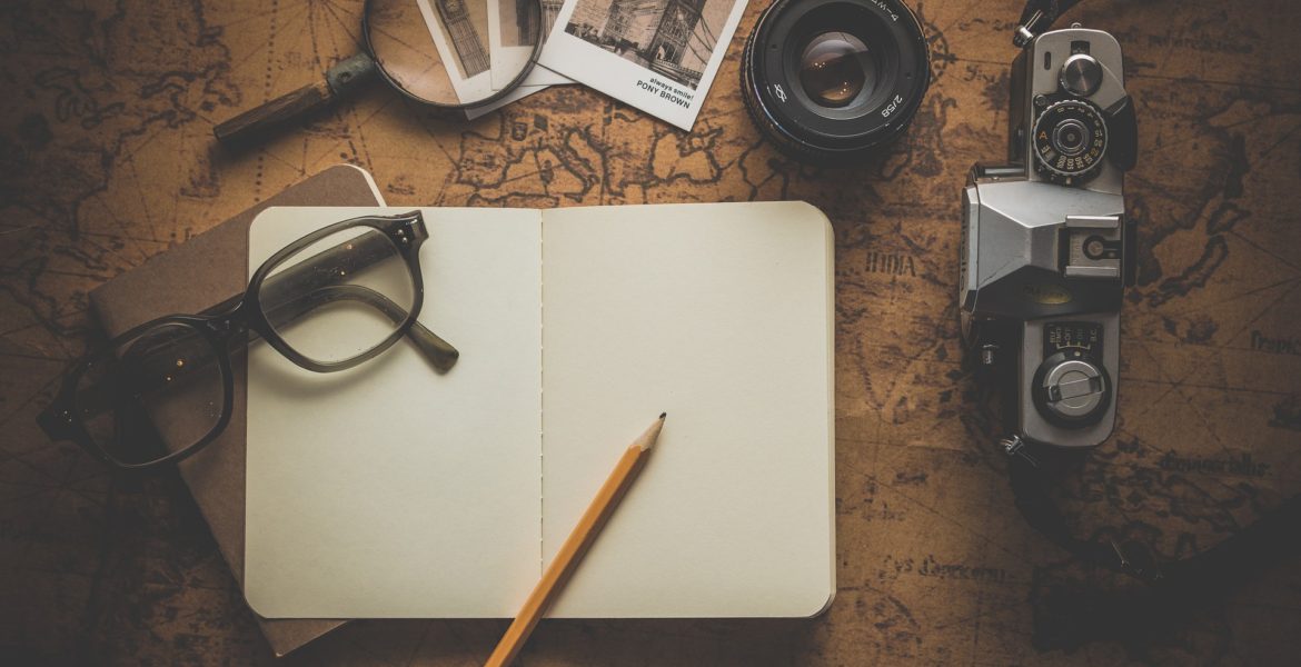 8 Things Writers Should Do While Traveling