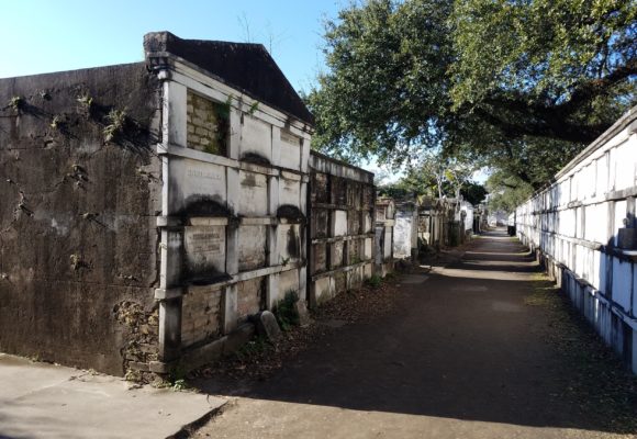 Old Cemeteries to Visit Around the World