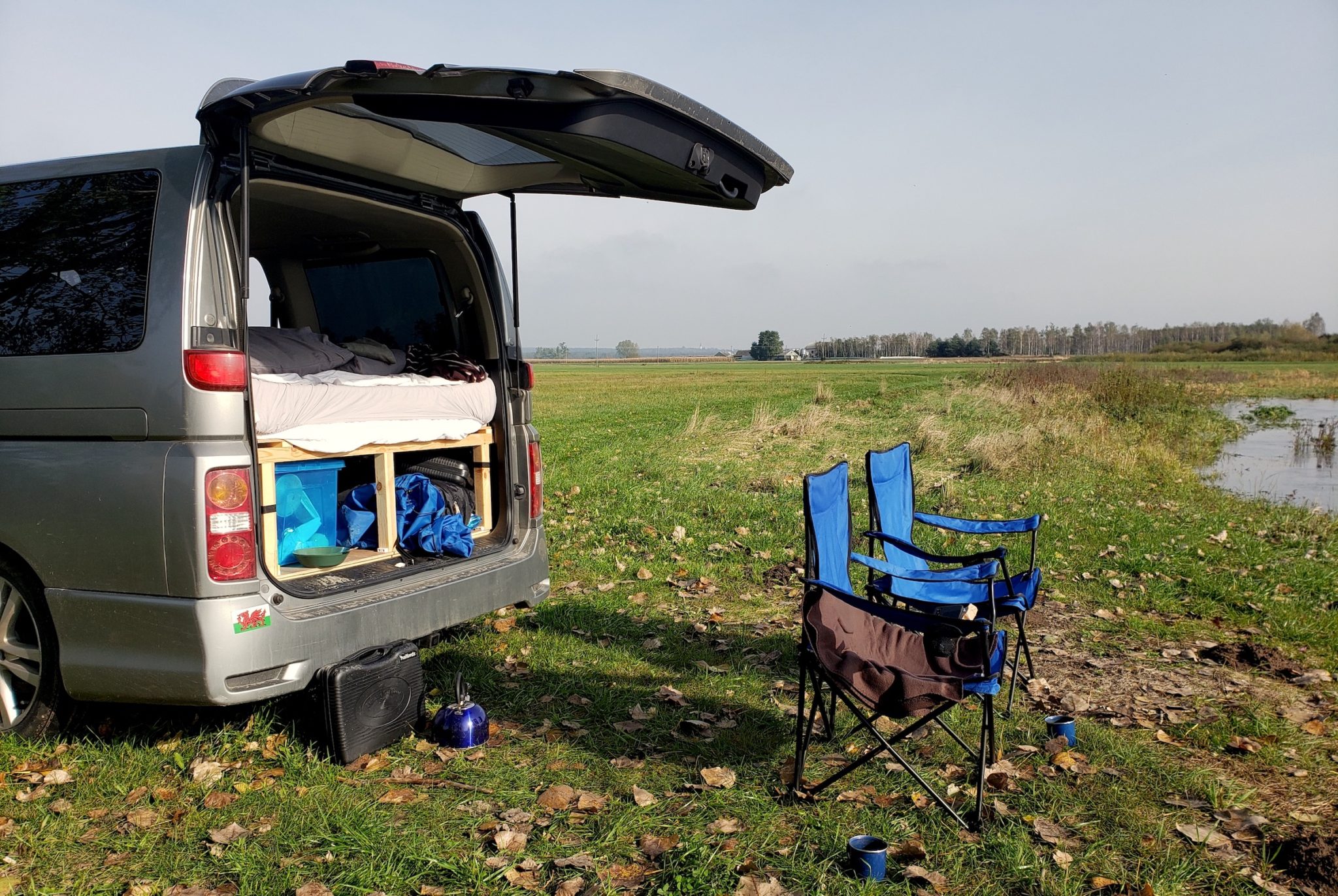Van Life on a Low Budget & Minimal Conversion During COVID - Voyage Scribe