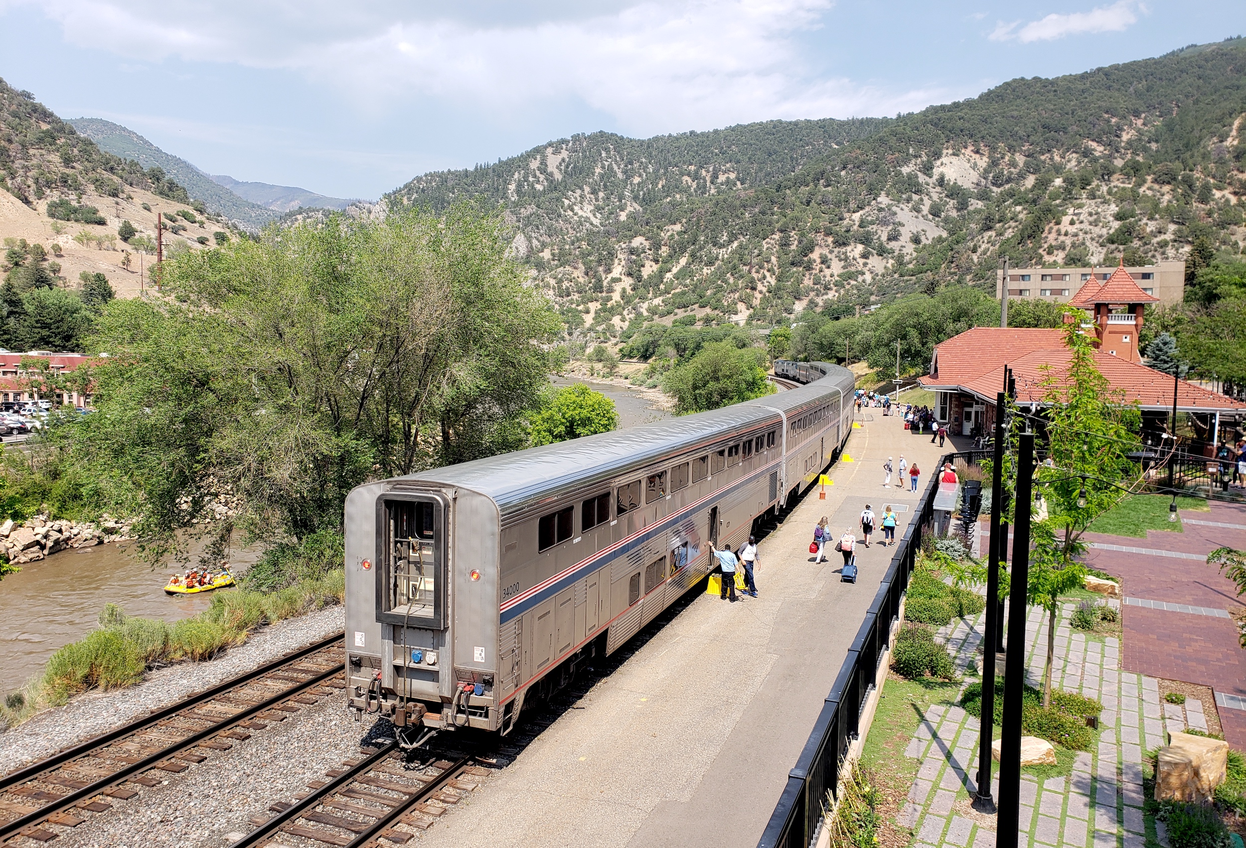 8 Best Stops on the California Zephyr with Rail Pass