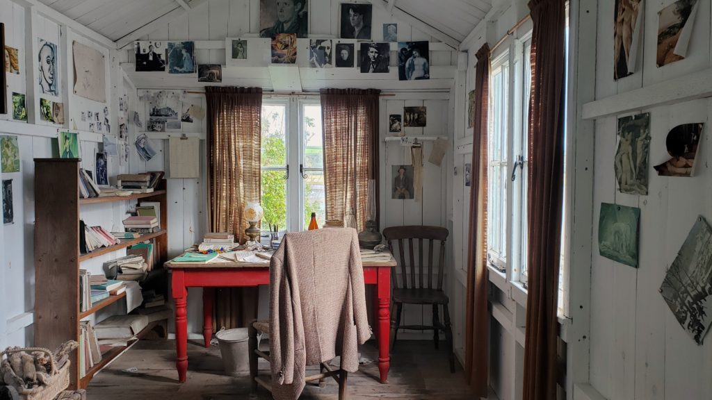 Inside Dylan Thomas's writing shed
