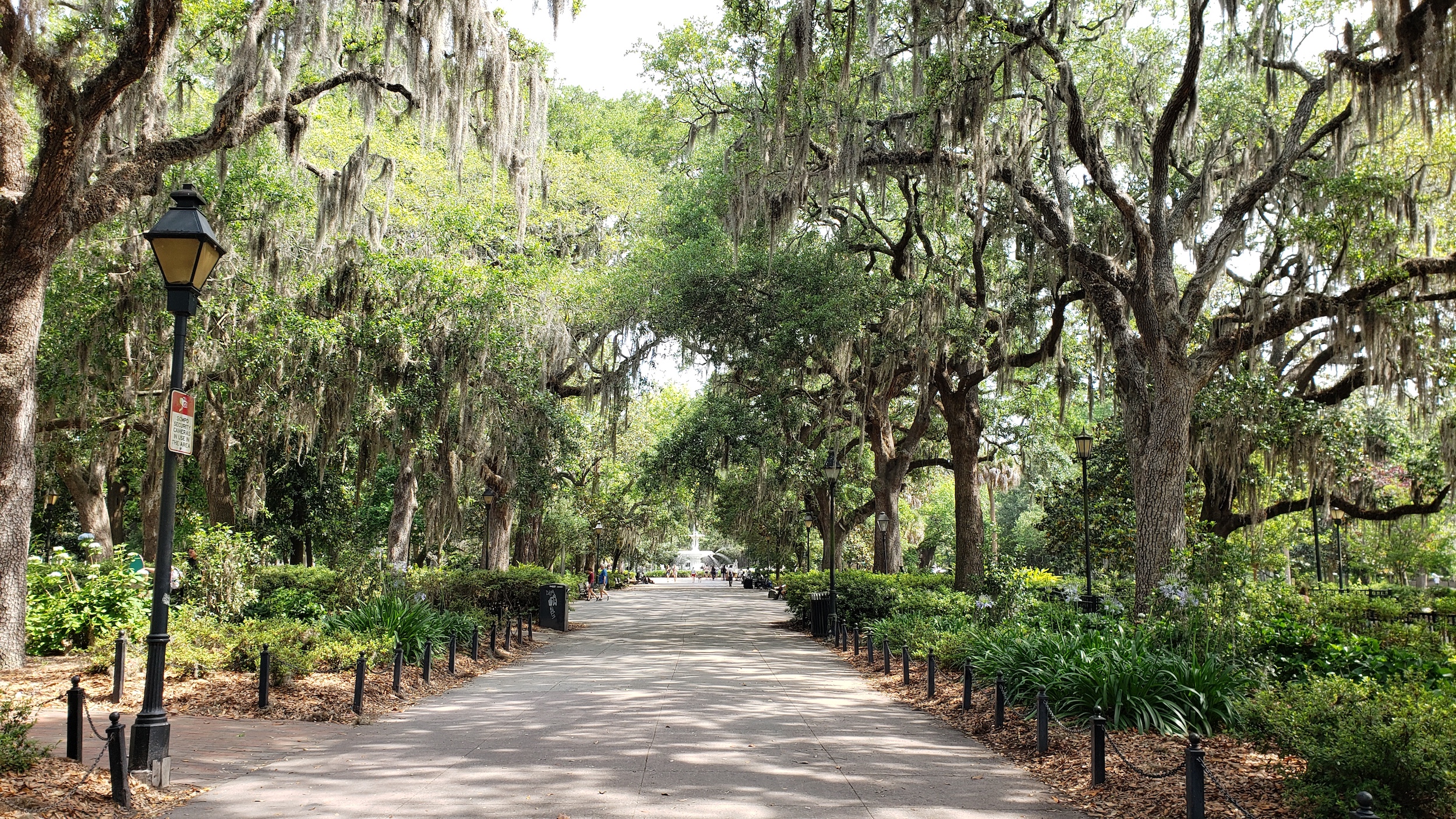Writers Travel Guide to Savannah, Georgia: Literary Travel