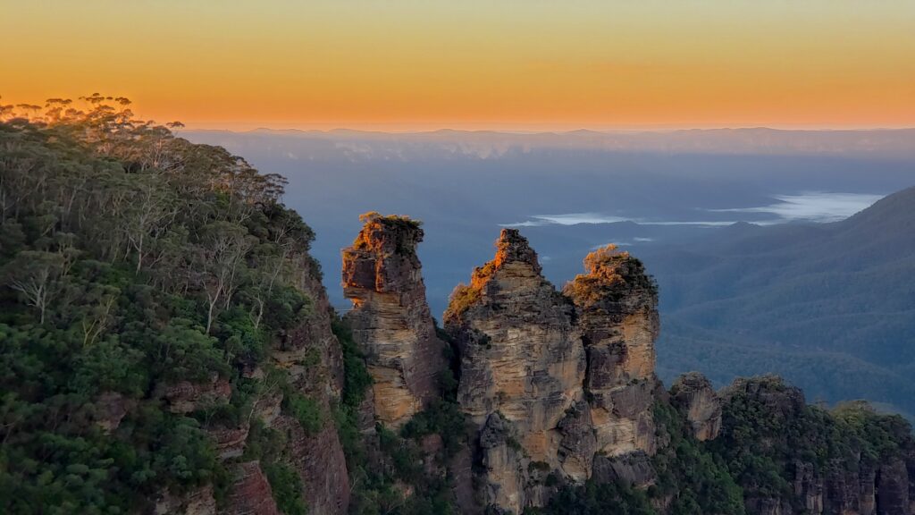 Sunrise in the Blue Mountains, the last stop of the road trip before looping back to Sydney
